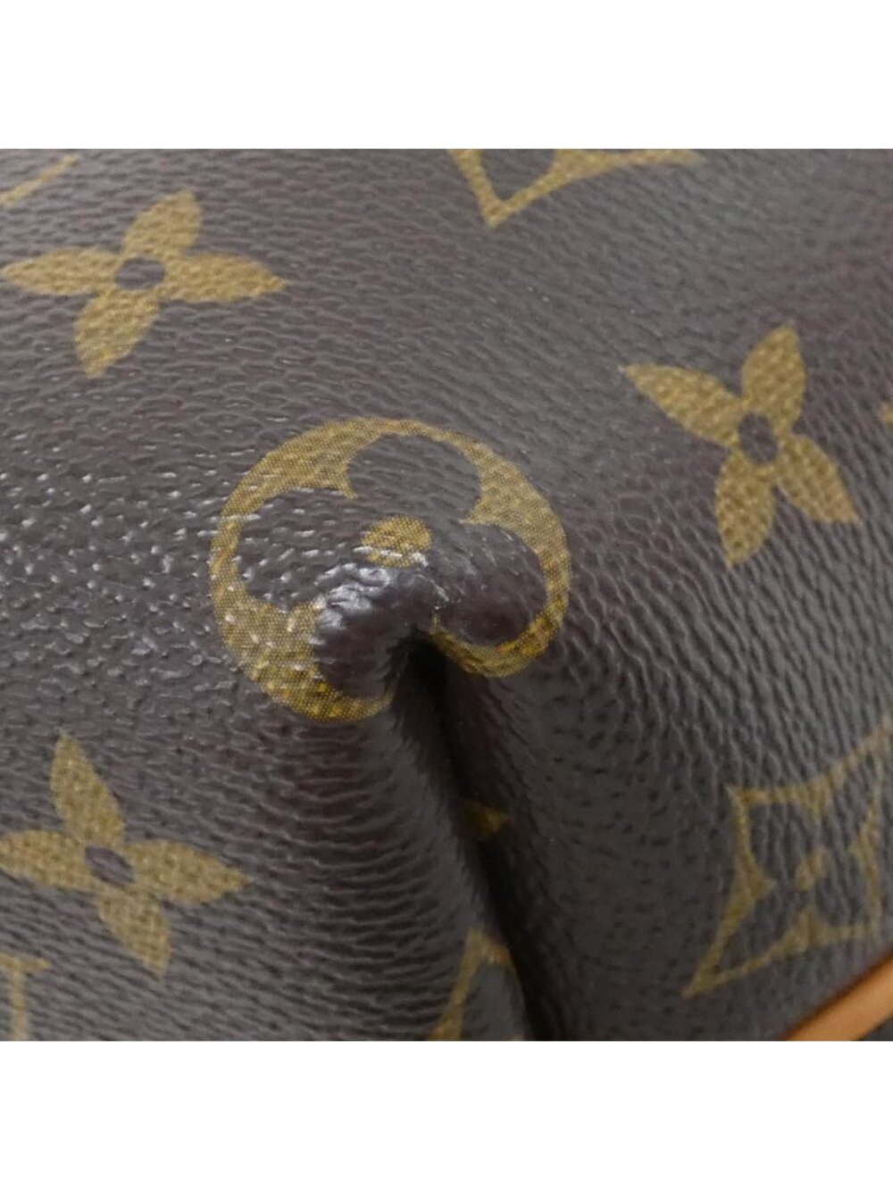 Louis Vuitton Monogram Turenne PM Bag - Picture 3 of 8